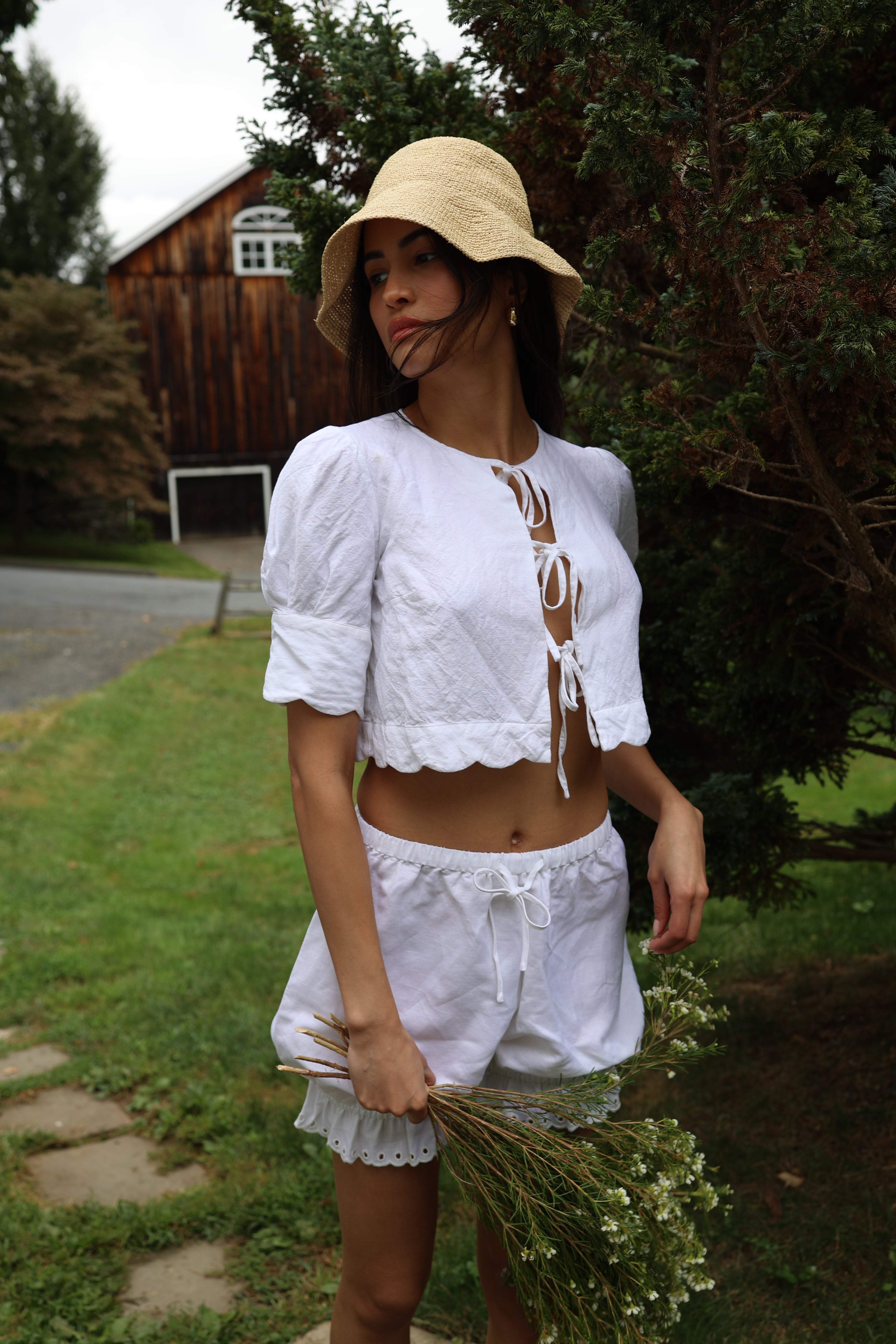 Scalloped Top White by Sister