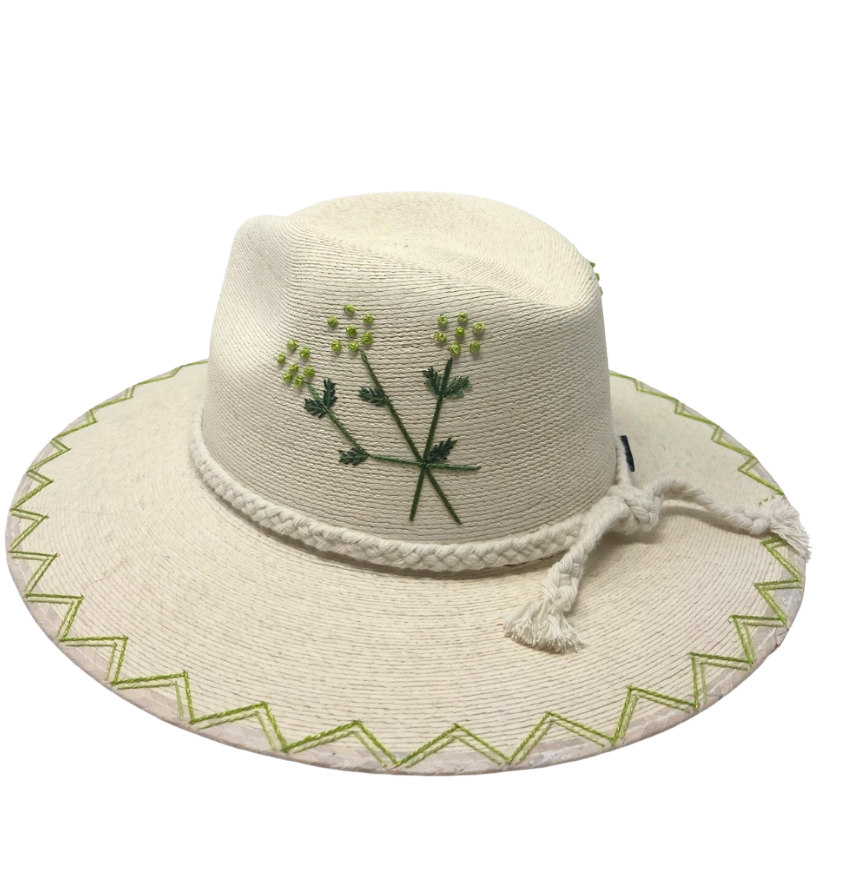 Green Bonnet Hat by Corazon Playero