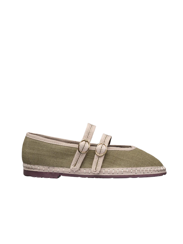 Claire Linen Flats by Flabelus