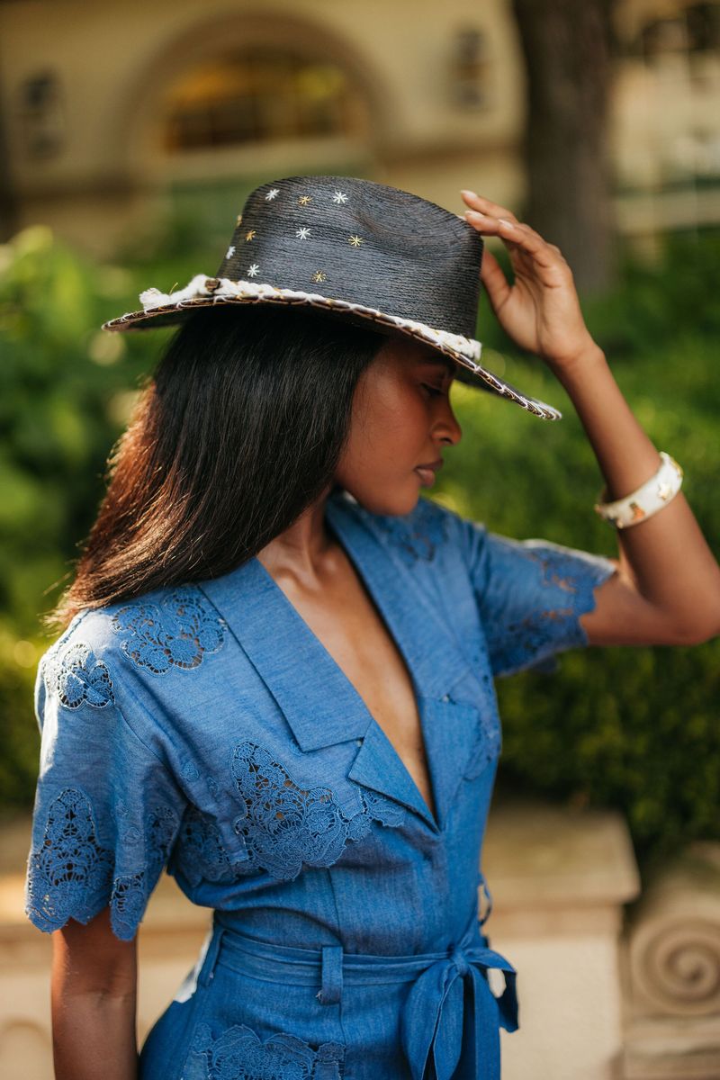 Star Black Hat by Corazon Playero