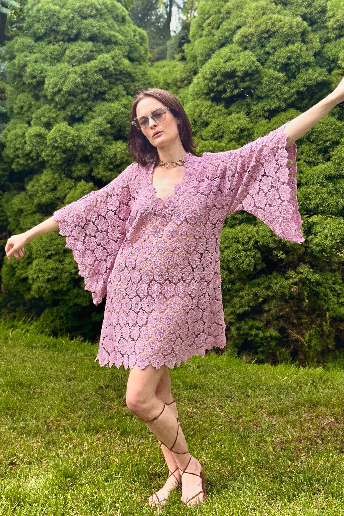 Gianina Cosmos Flower Lace Mini Caftan - Mauve by Miguelina