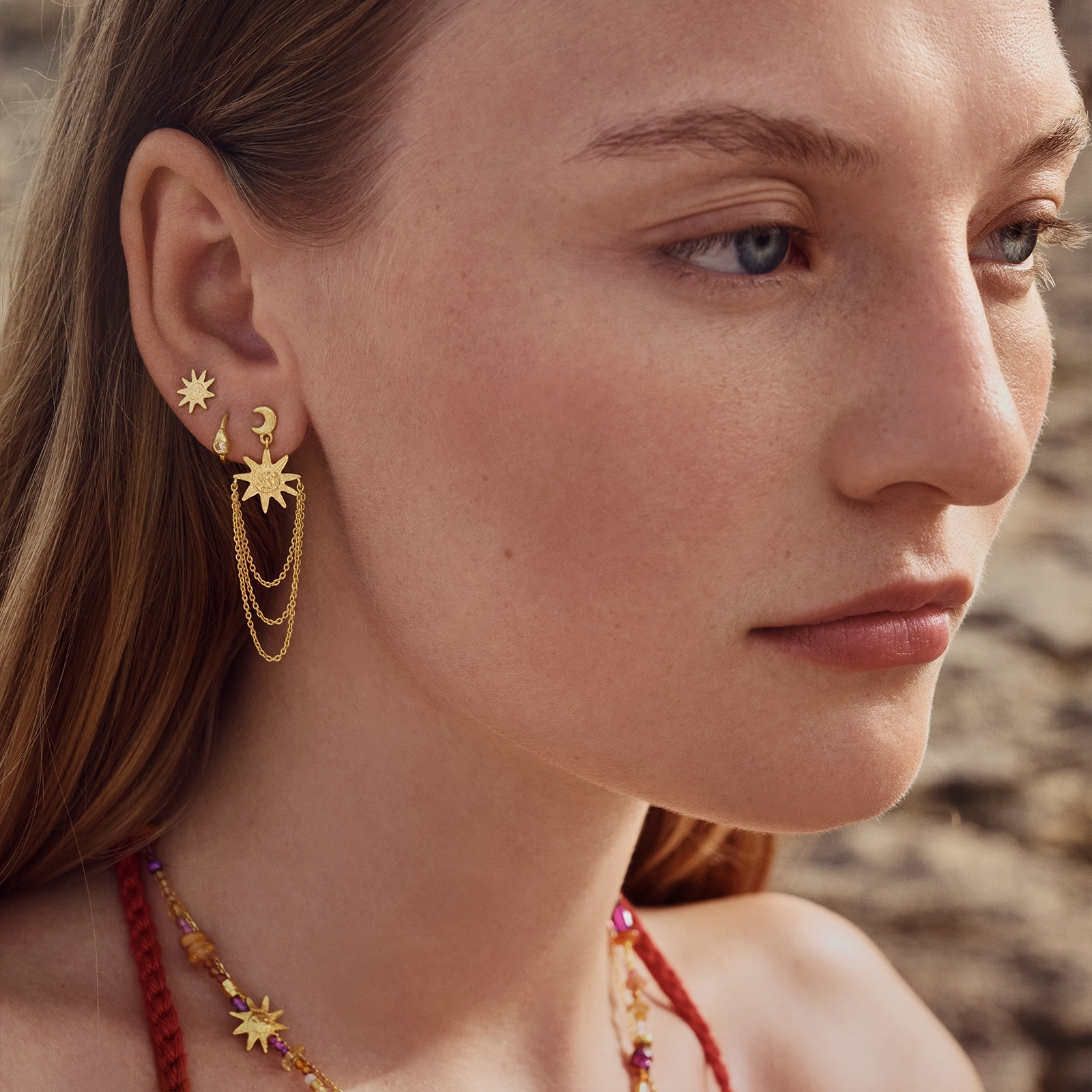 Beth Earrings by Maanesten