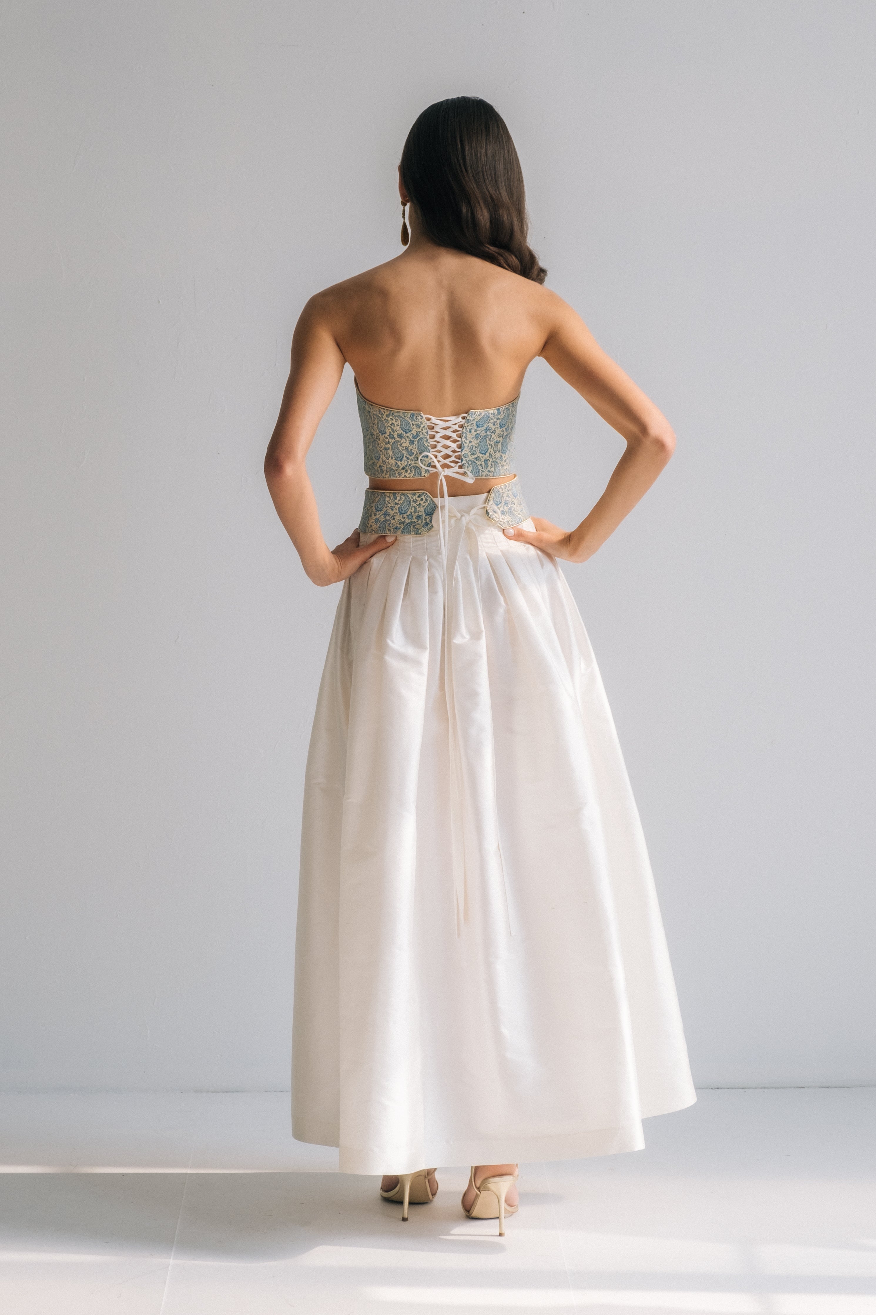 Raw Silk Taffeta Yass Skirt - Off White by Rosewater House