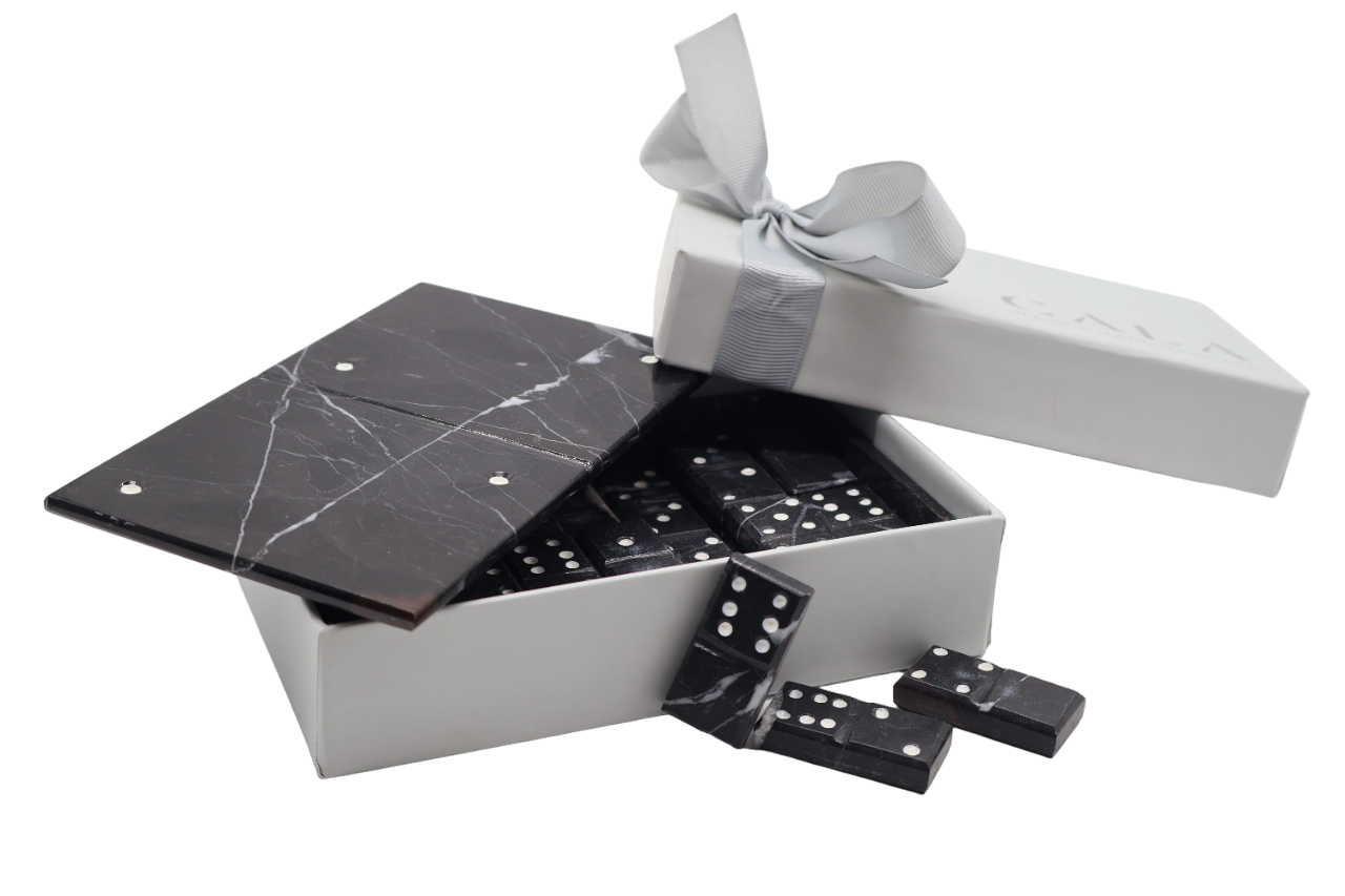 Domino Negro by Agave