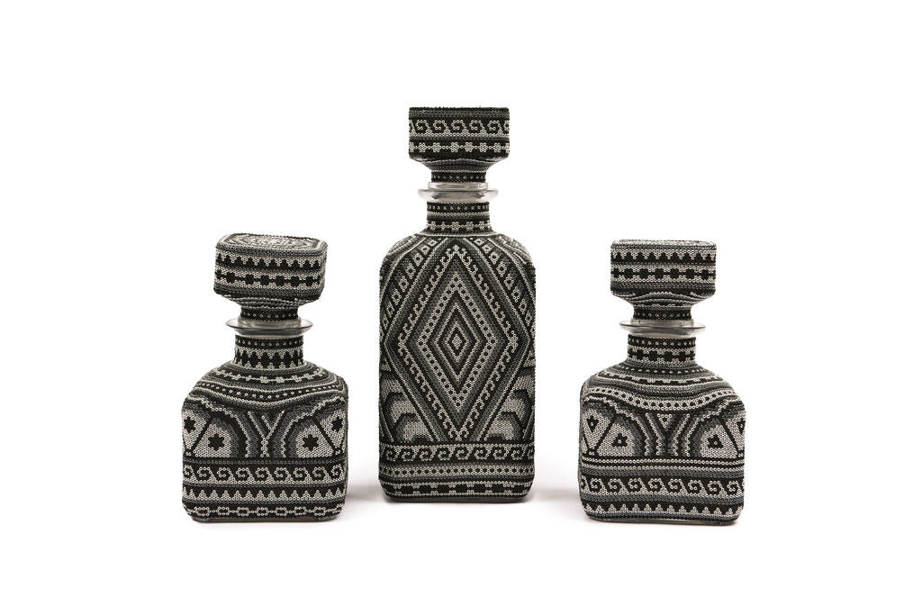 Huichol Decanter - Negro by Agave