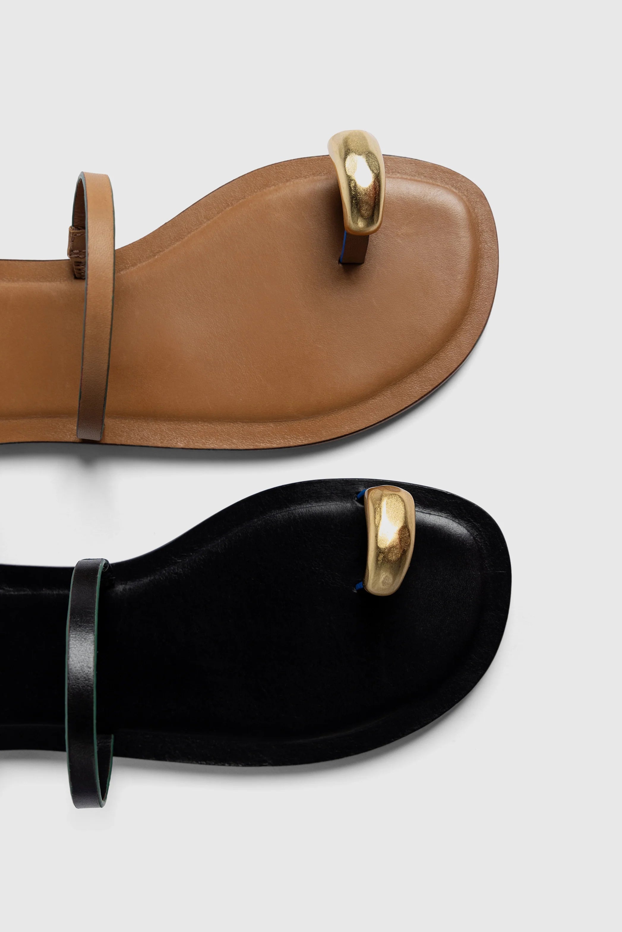 Biarritz Flat Sandal In Light Caramel Leather by Larroudé