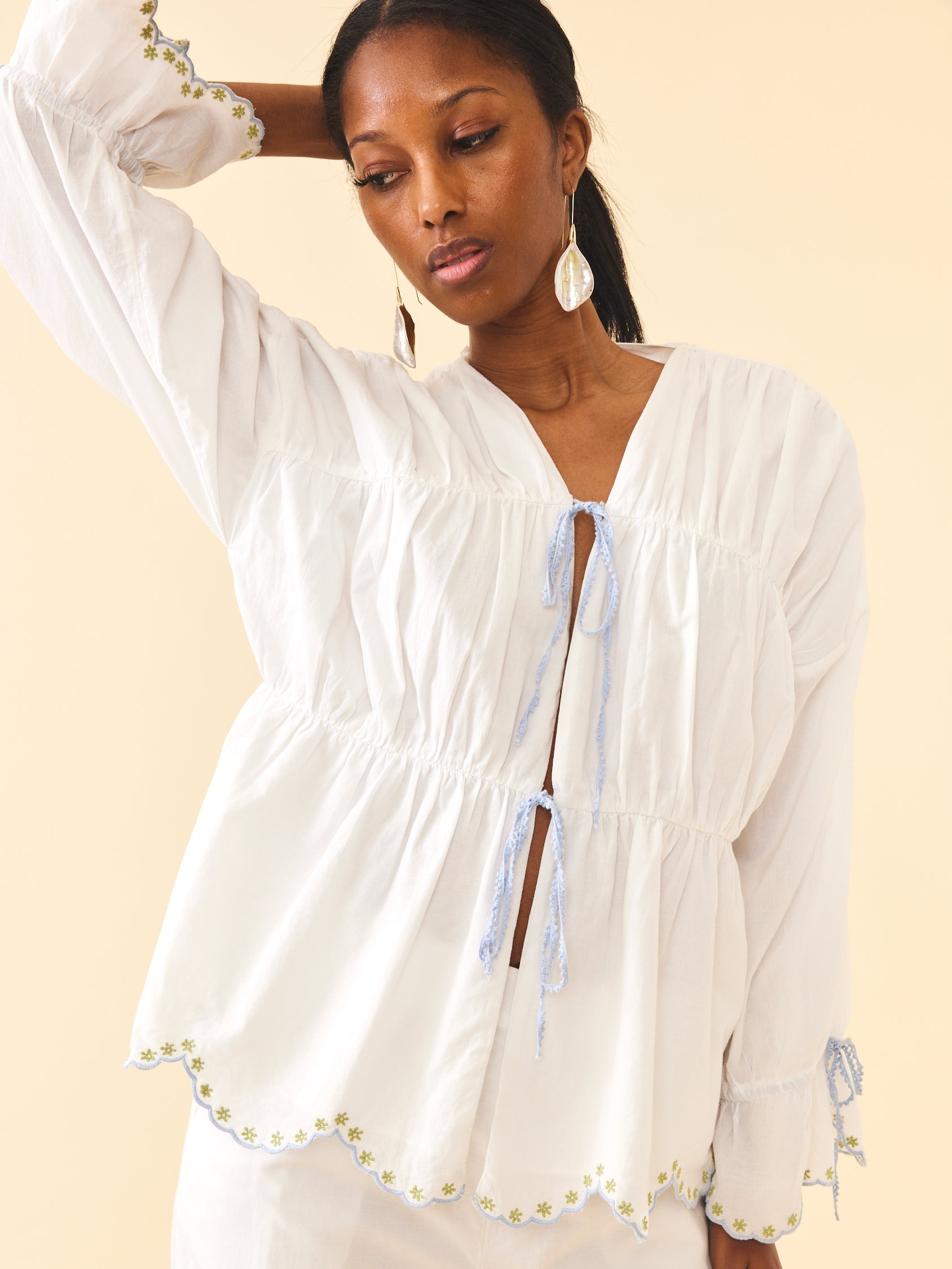 Isle Top by Eddy