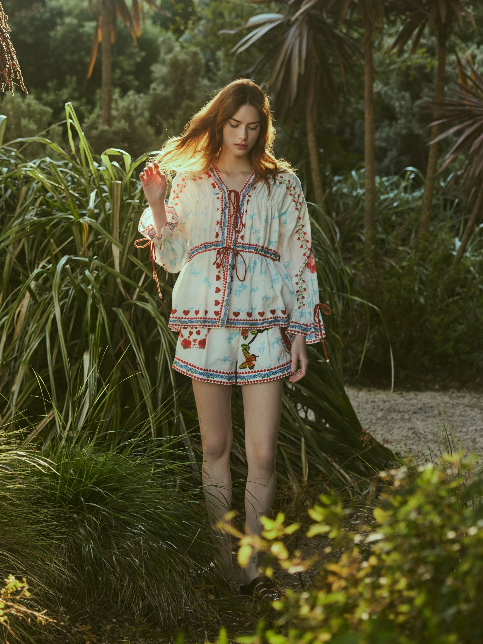 Isle Top by Eddy