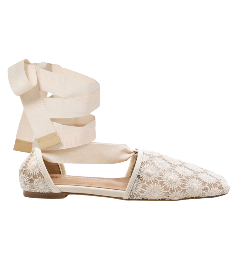 Desi White Lace Flat by Andrea Gomez