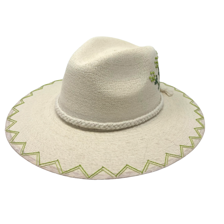 Green Bonnet Hat by Corazon Playero