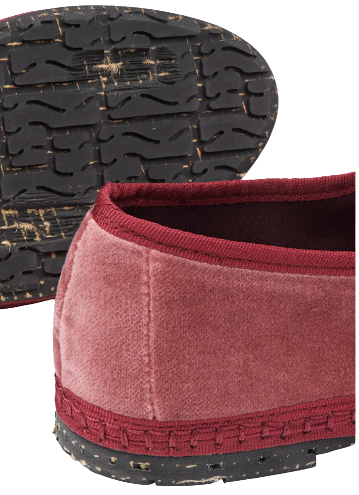 Theresa Mary Jane by Flabelus