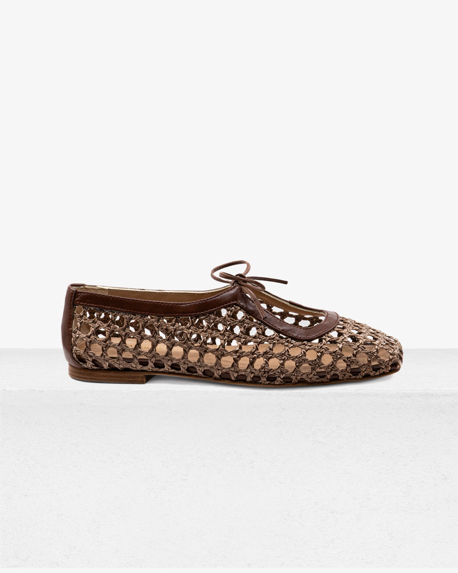 Amelia Brown Raffia by Andrea Gomez