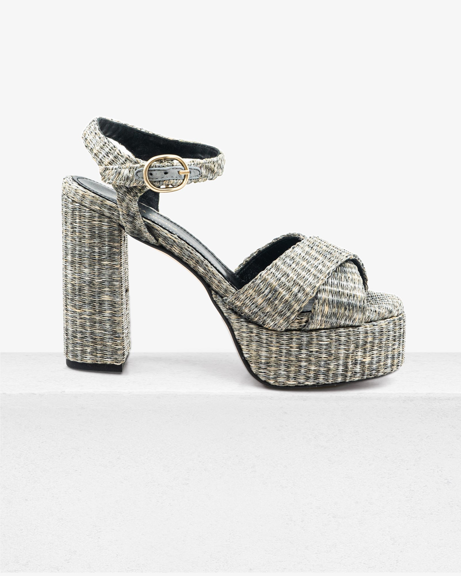 Bella Grey Raffia by Andrea Gomez