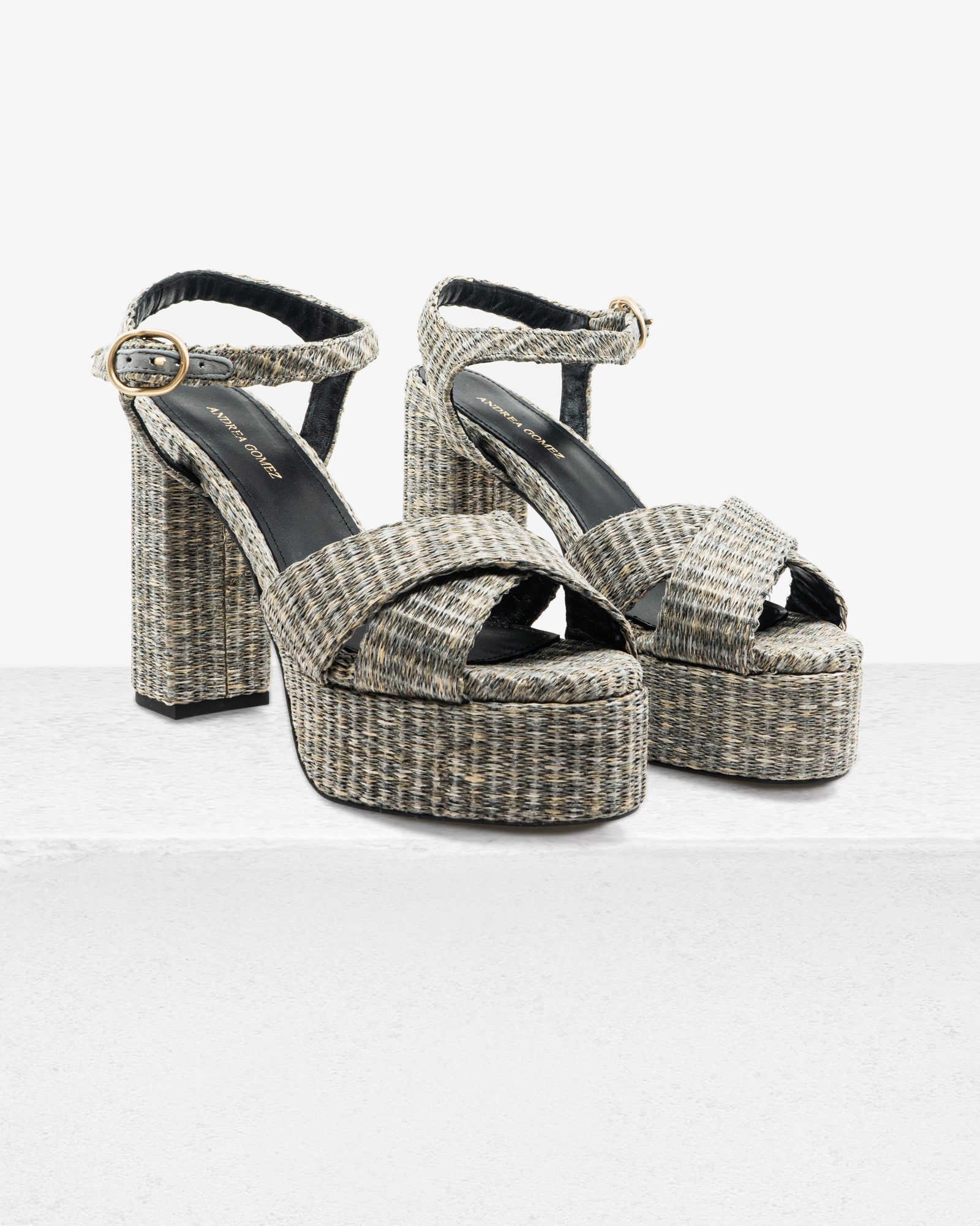 Bella Grey Raffia by Andrea Gomez