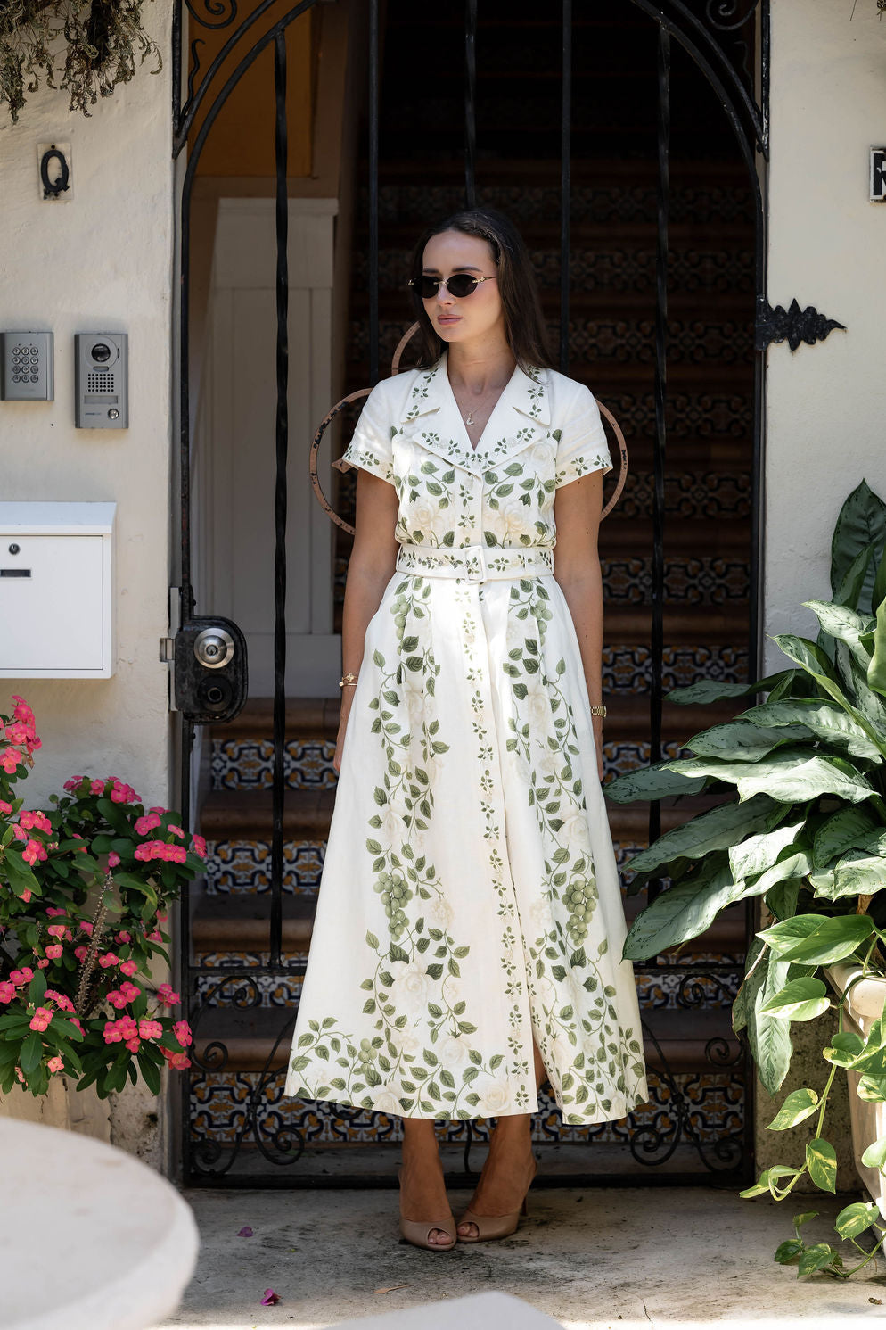 Lucy Belted Midi Collar Dress by Hermoza