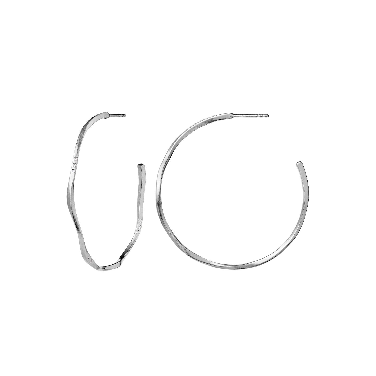 Echo Grande Earrings by Maanesten