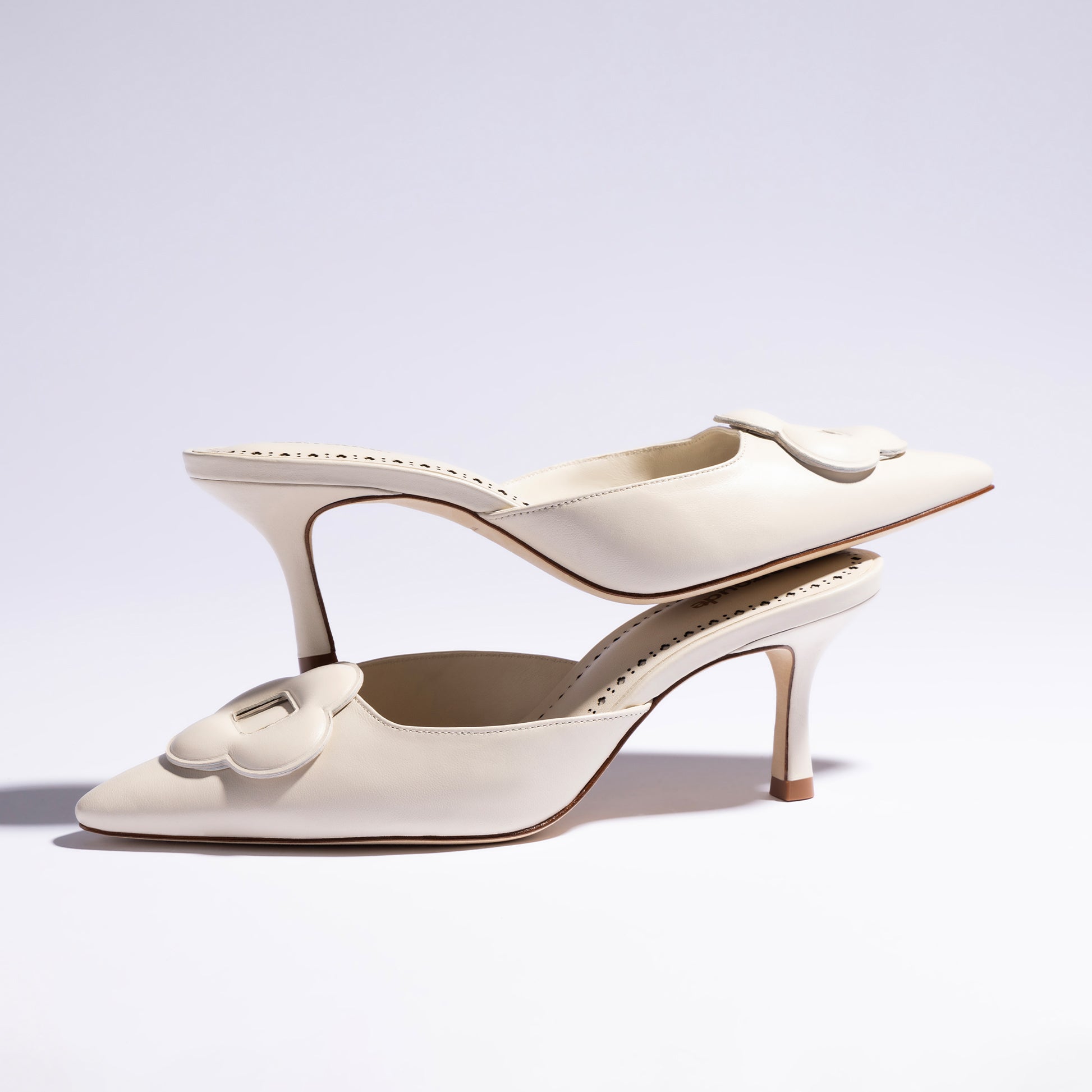 Flora Pump In Ivory Leather by Larroudé