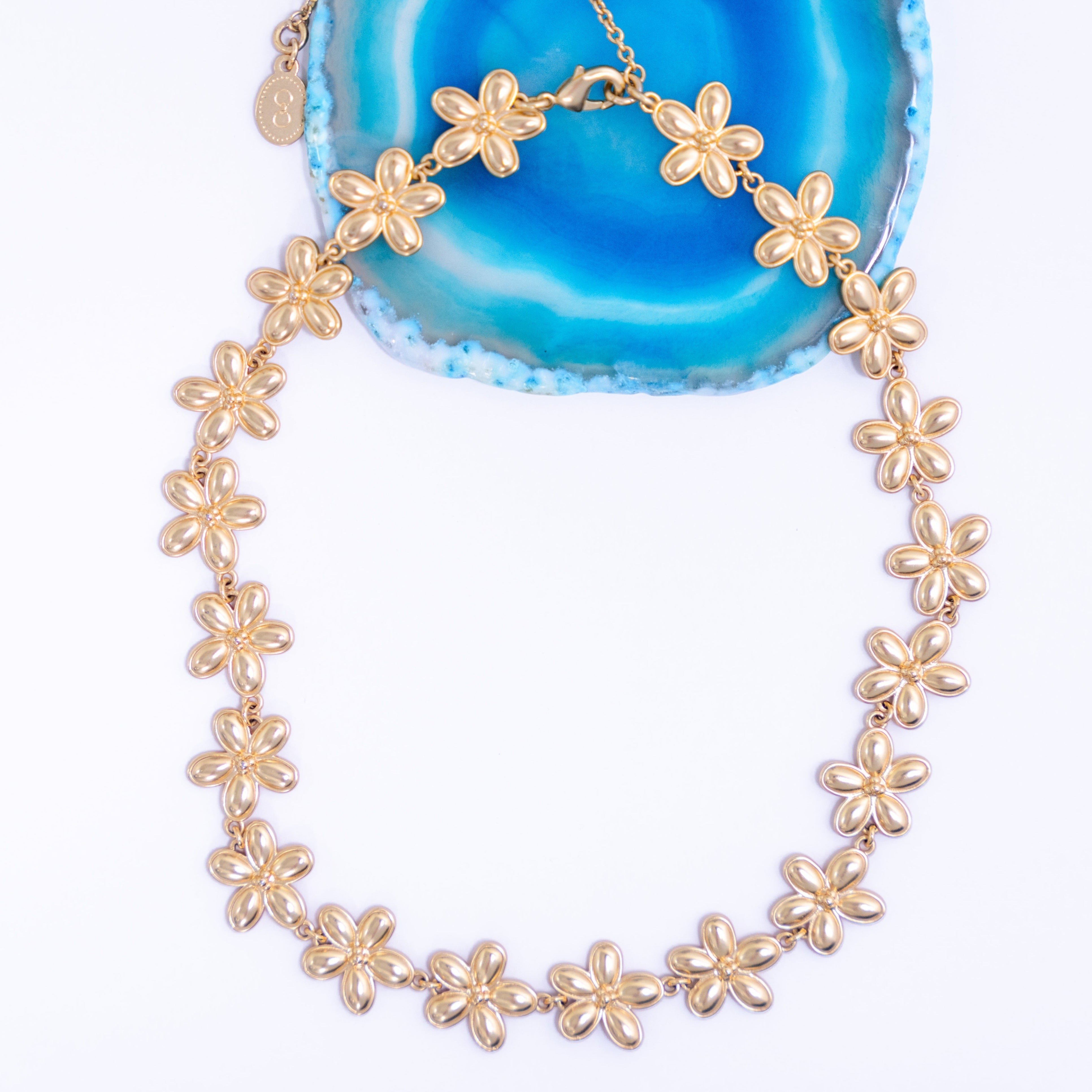 Flora Necklace - Gold by Gresham