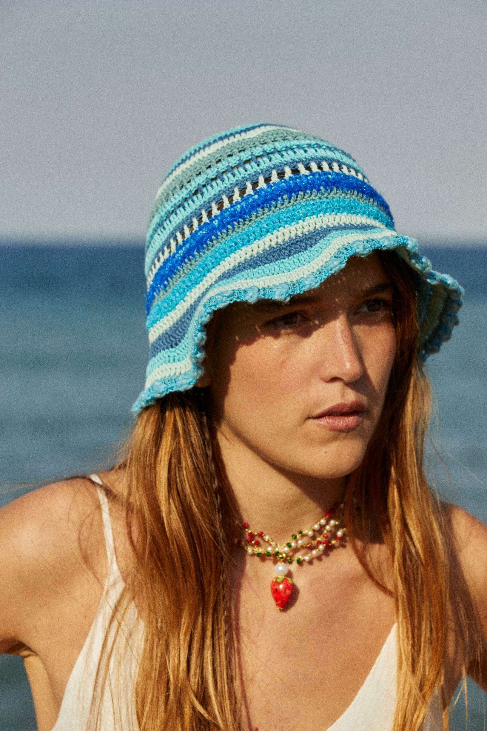 Blau Crochet Hat by Cashfana