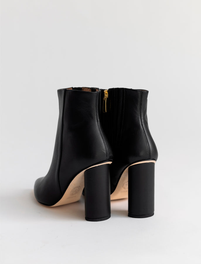 Sofía Bootie by Alma Caso