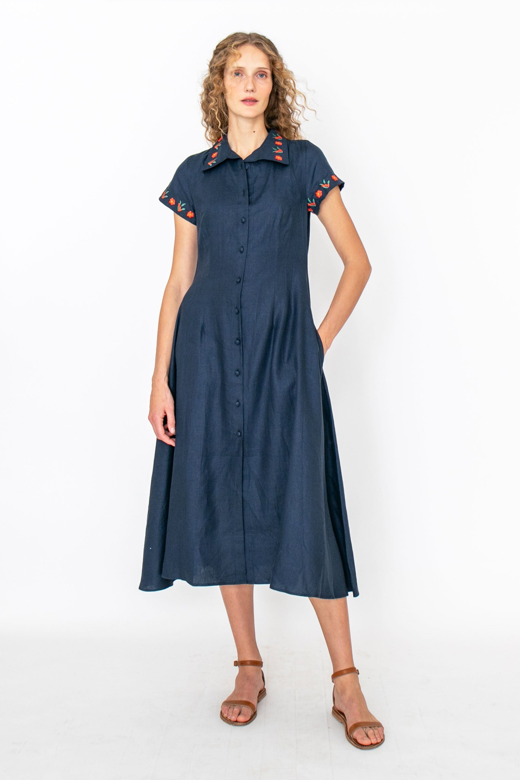 KESIA DRESS BY FANM MON