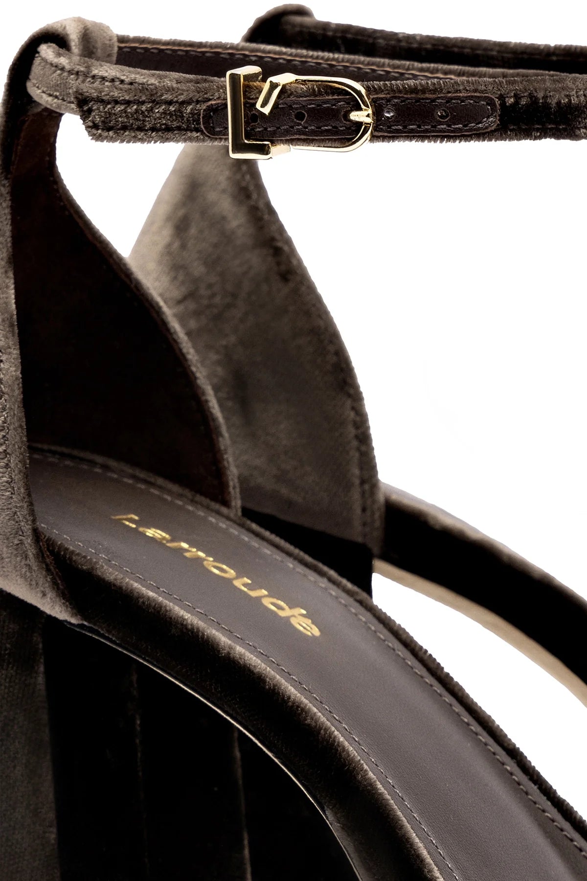 Ari Pump In Expresso Velvet by Larroudé