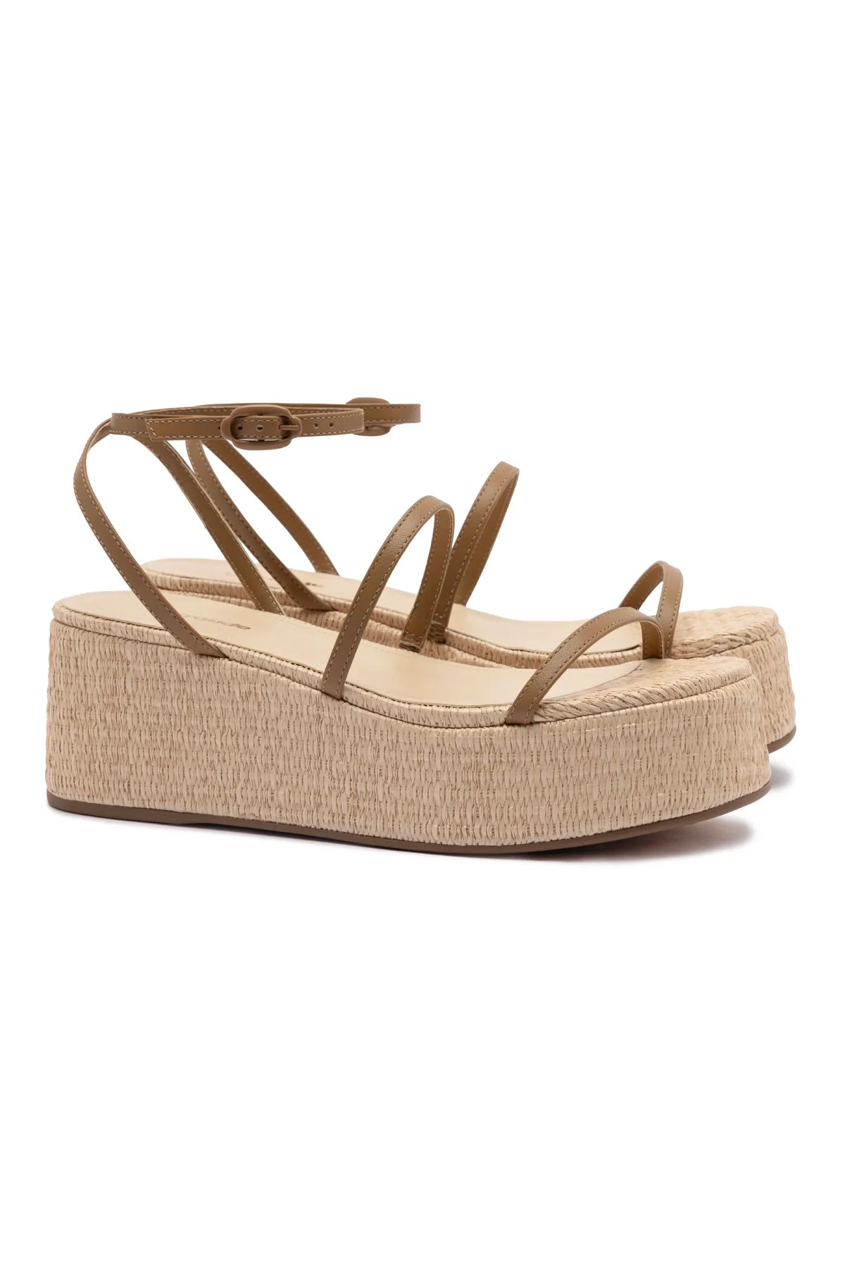 Gio Flatform Sandal In Natural Raffia and Hazelnut Trimming by Larroudé
