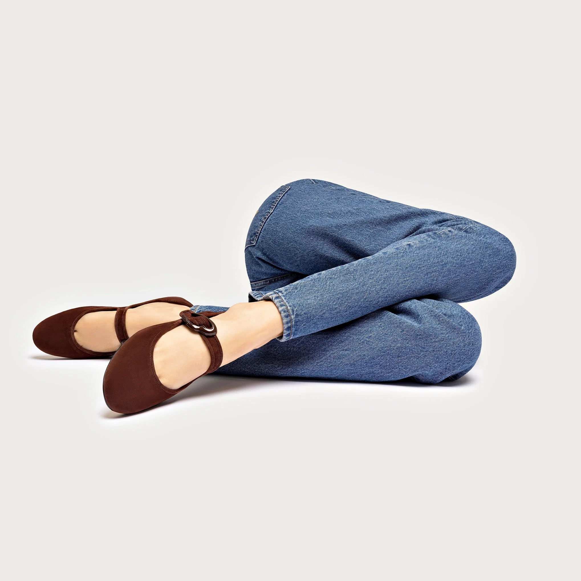 Verona Ballet Flat In Brown Suede by Larroudé