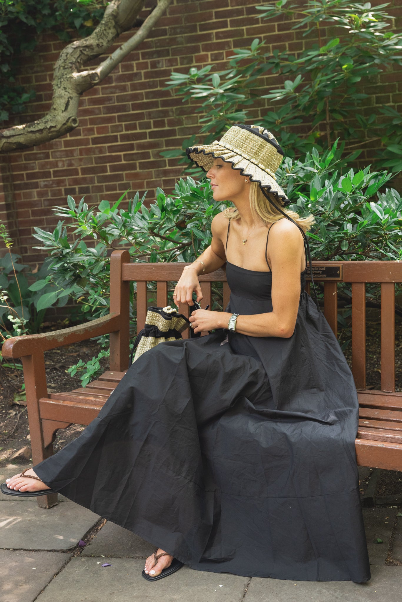 英国製  California 黒壺が紡ぐ英国クラシックセット Natalie Simkins Exclusive Braided Black Truffle | Midi Capri Hat by Lo