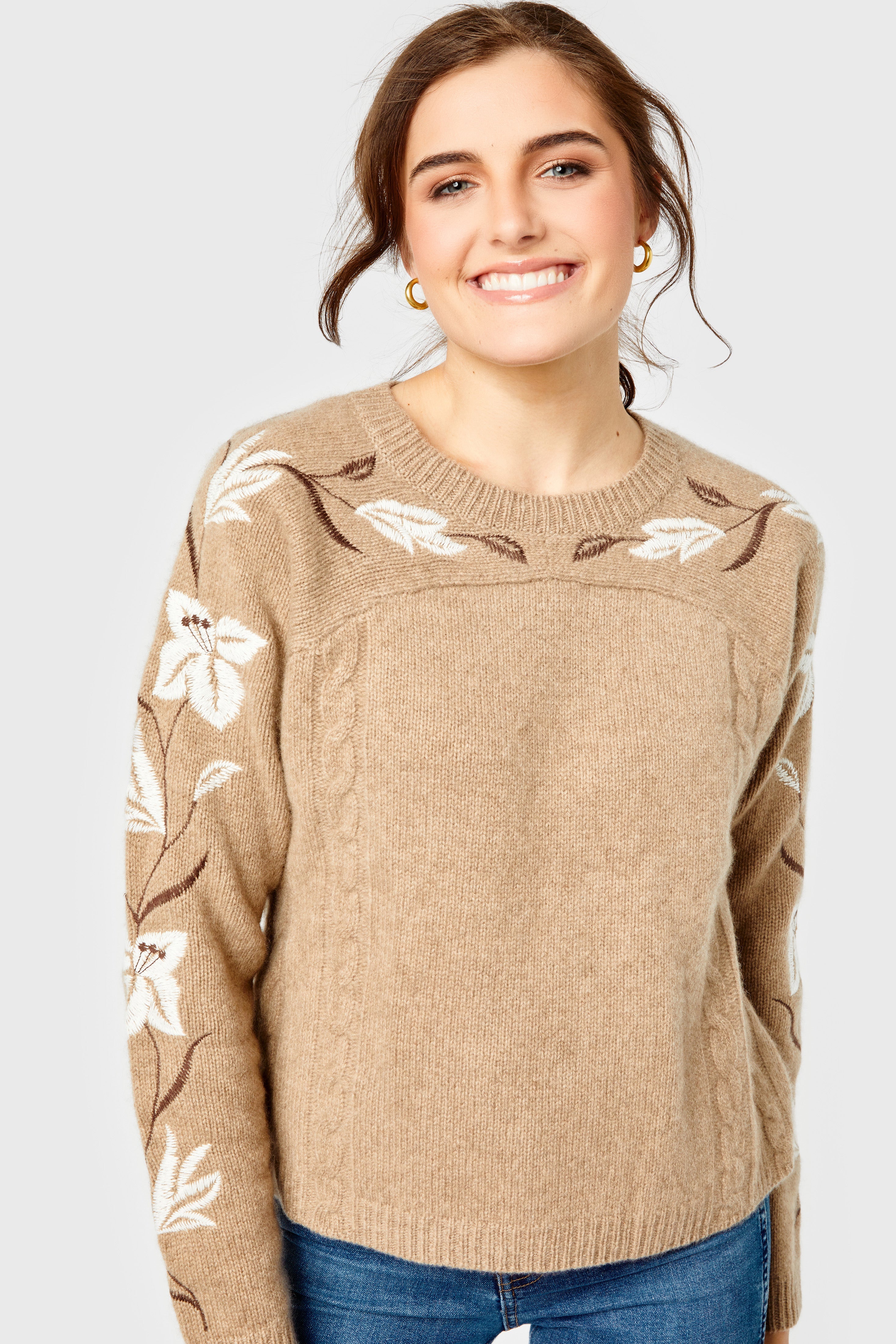 Quinn Sweater-Cashmere Embroidered-Jute by Cartolina