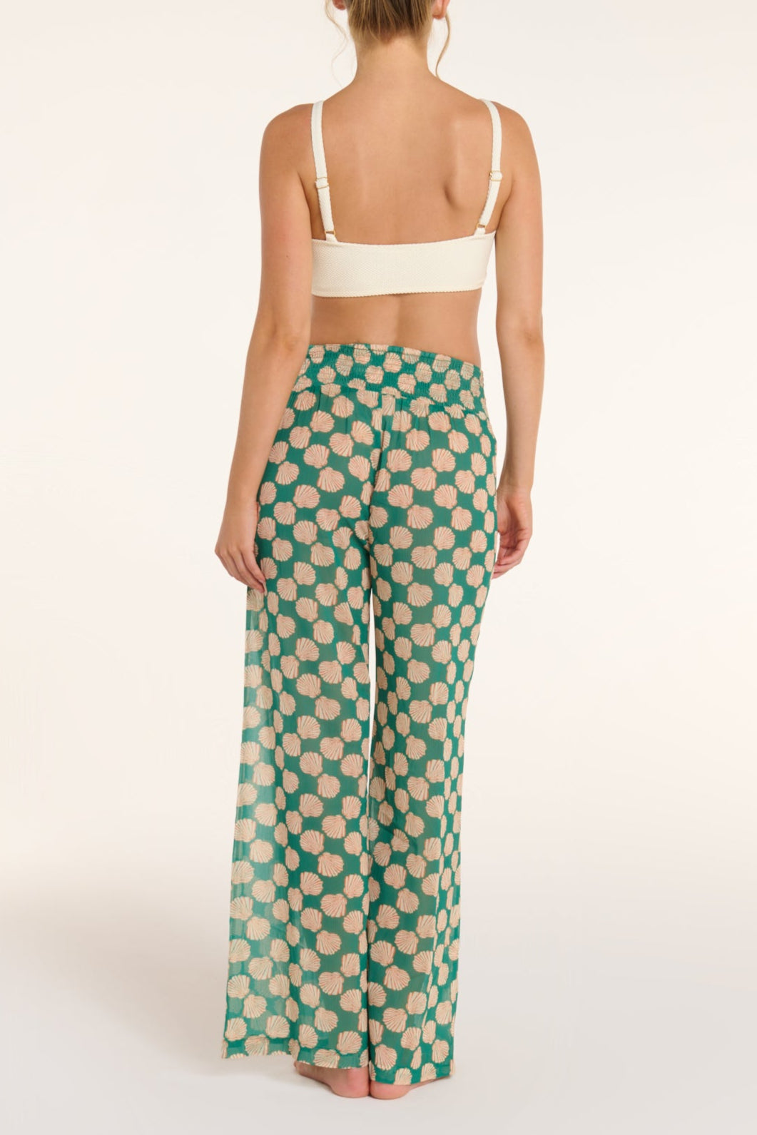 Nora High-waisted Pants Cover-up in Green by Hermoza