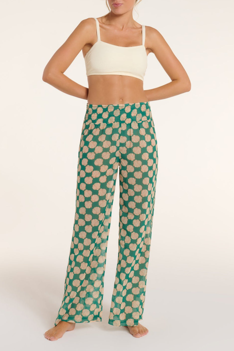 Nora High-waisted Pants Cover-up in Green by Hermoza