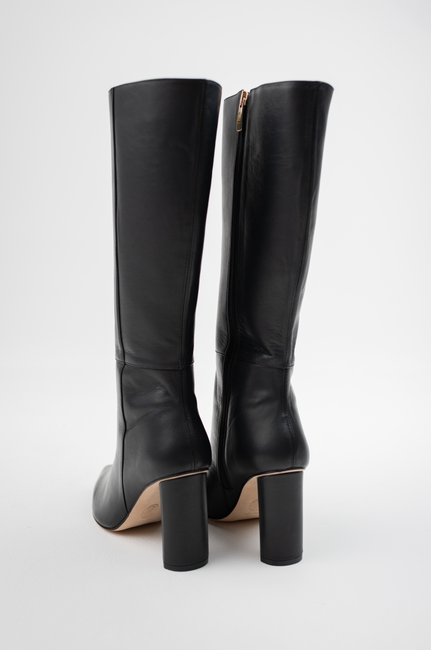 Celina Tall boot - Black by Alma Caso
