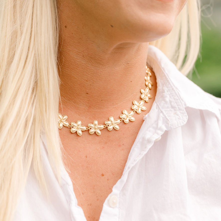 Flora Necklace - Gold by Gresham