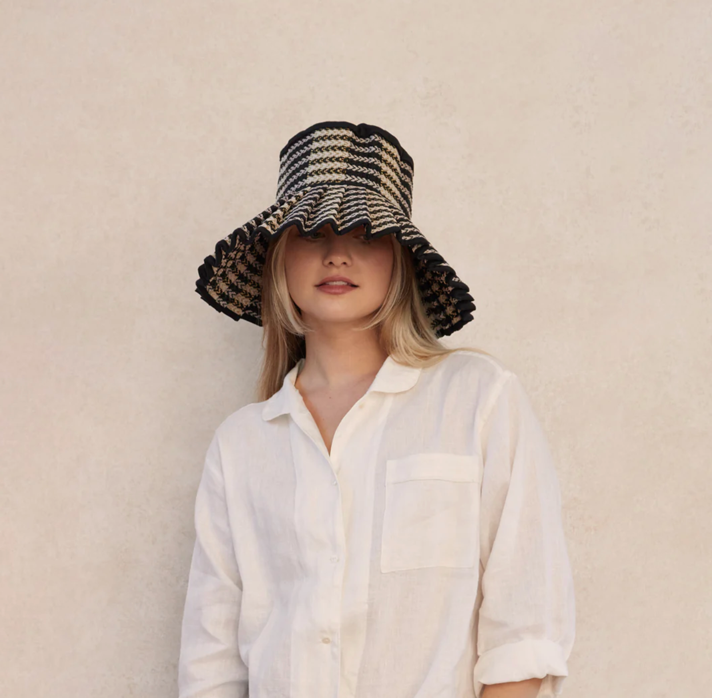 Toulouse Island Capri Hat by Lorna Murray