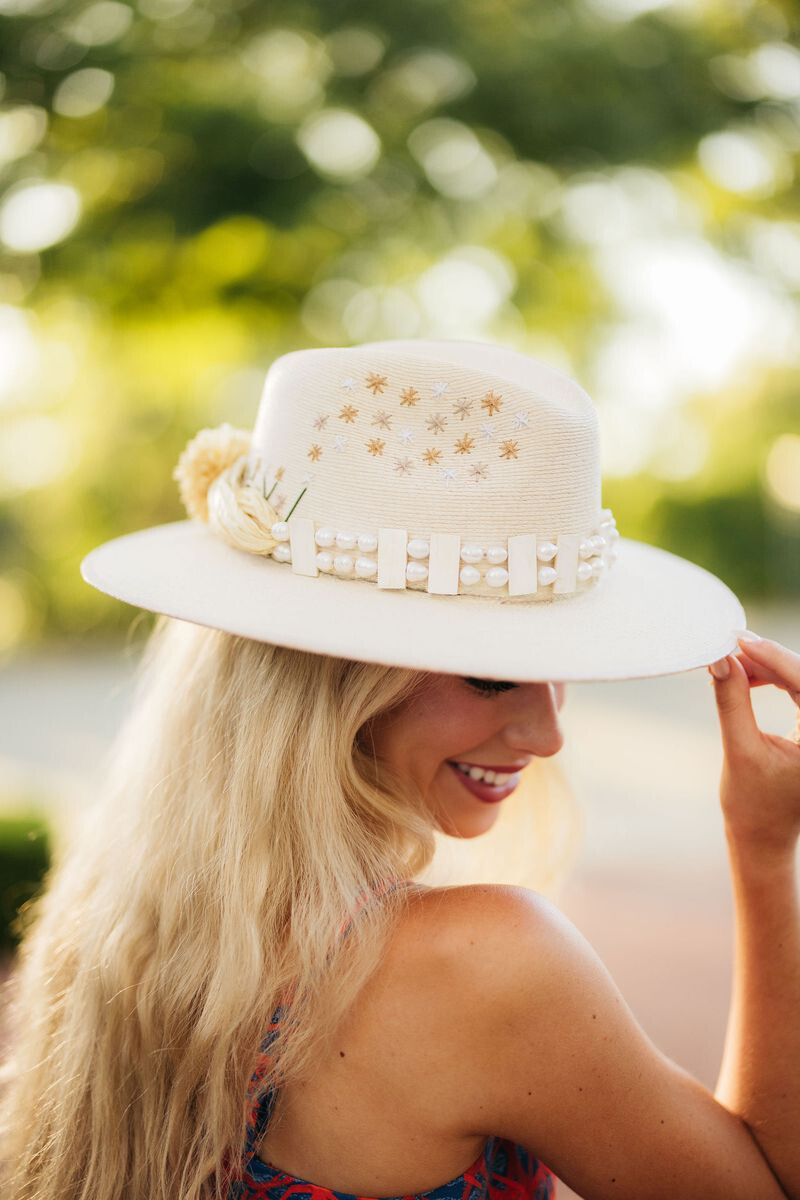 Exclusive Neutral Stella Hat by Corazon Playero