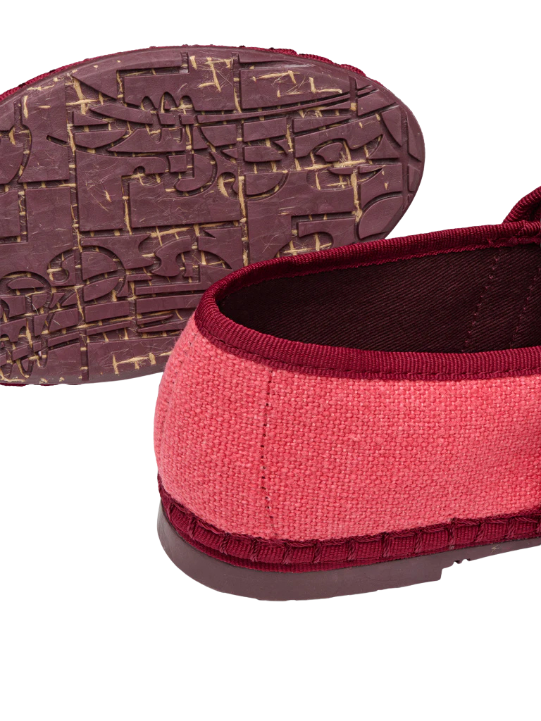 Claire Linen Flats by Flabelus