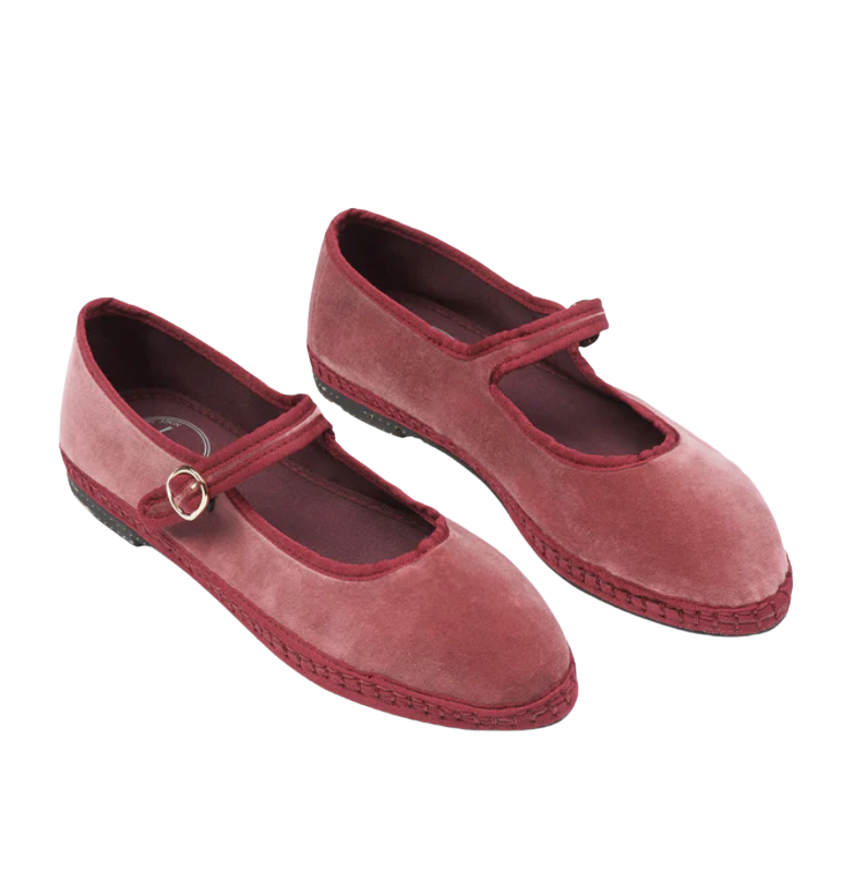 Theresa Mary Jane by Flabelus