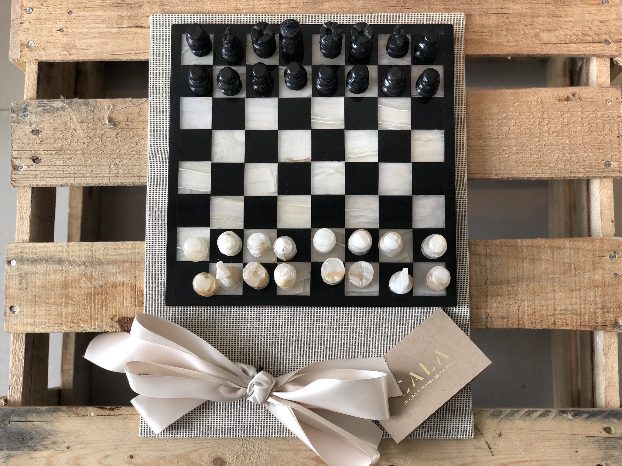 Chessboard - Blanco Negro by Agave