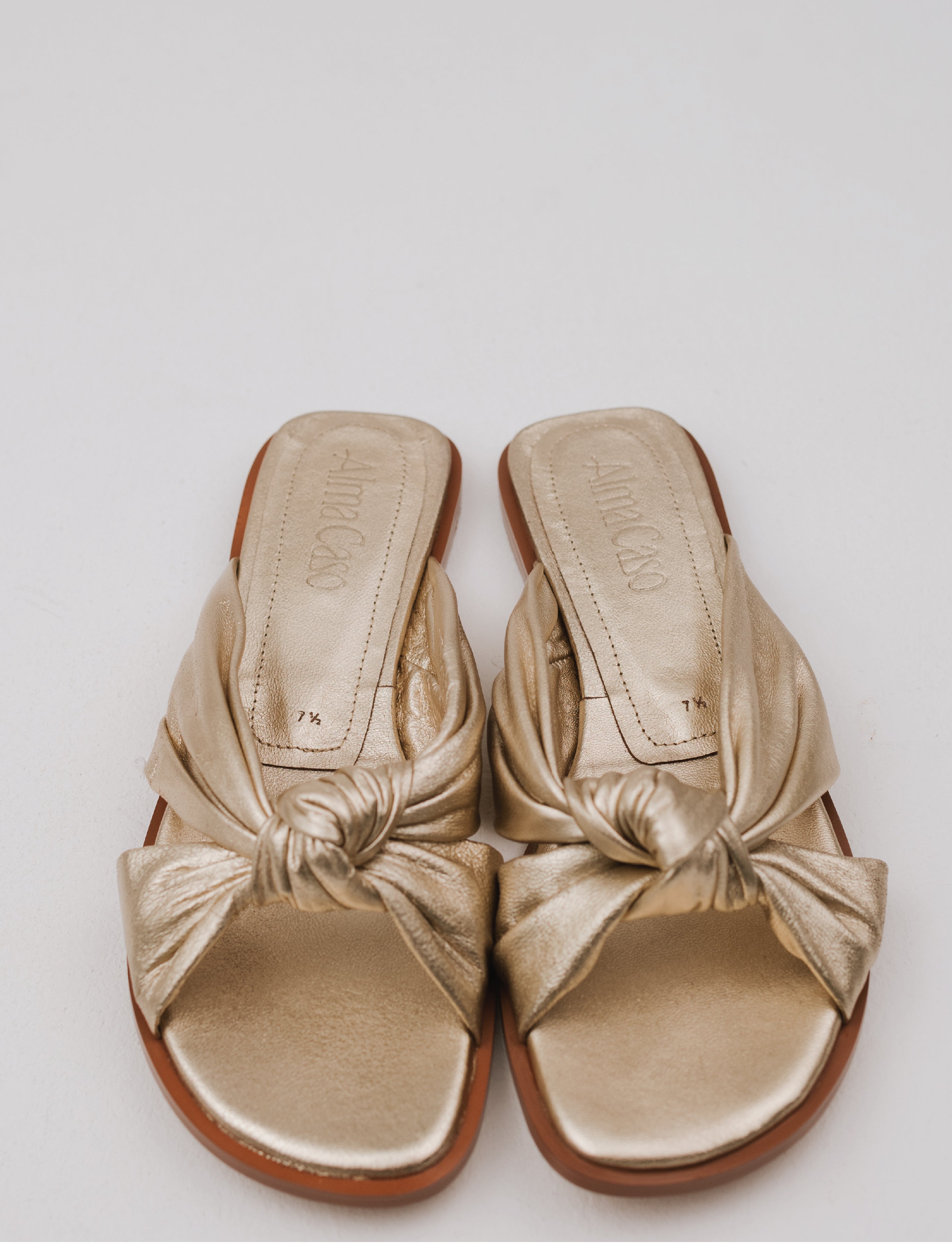 Elena Sandals - Ash Gold by Alma Caso