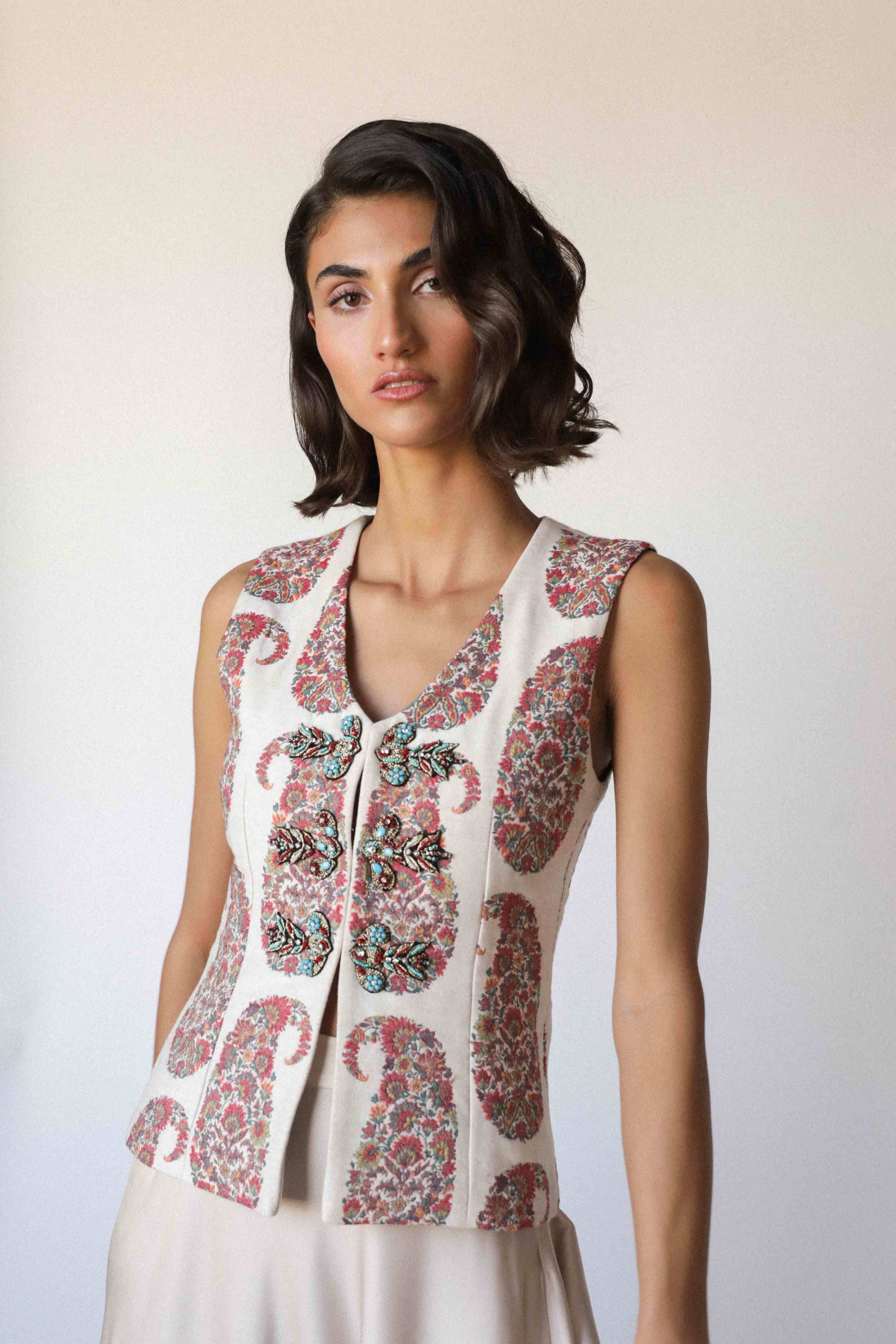 Roya Vest - Paisley by Rosewater House