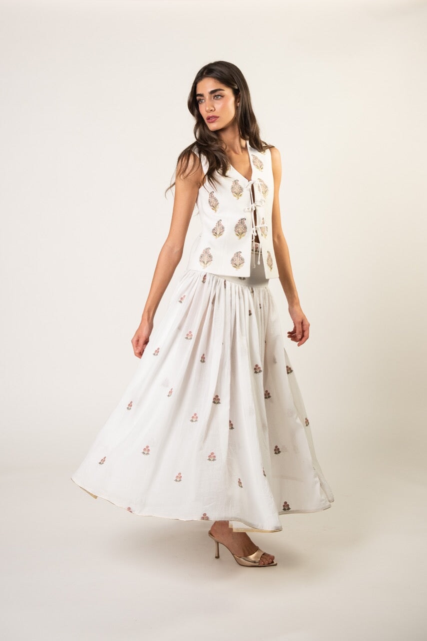 Naz Maxi Skirt - White & Pink by Rosewater House