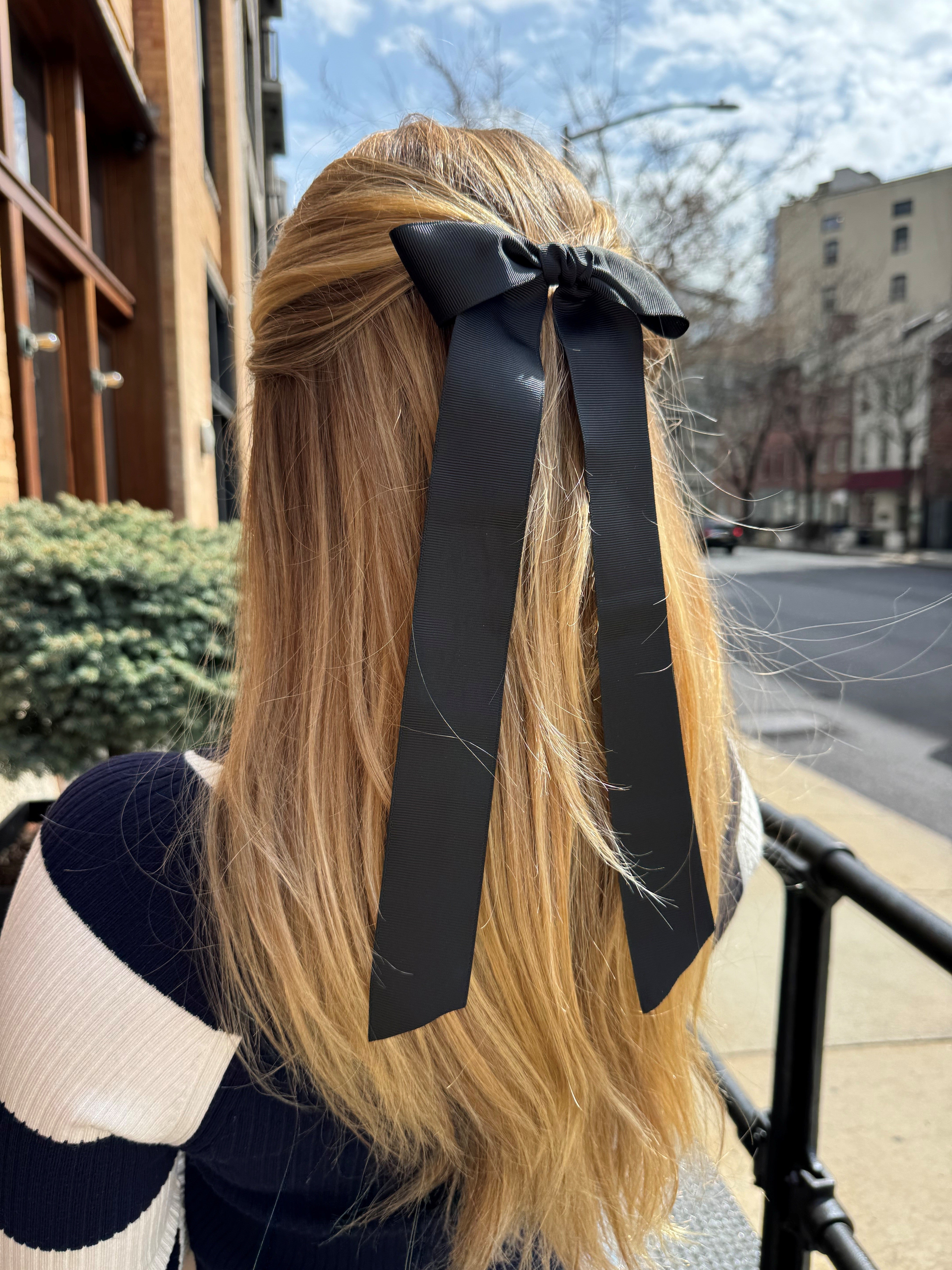 The Sunday Bow by Sister
