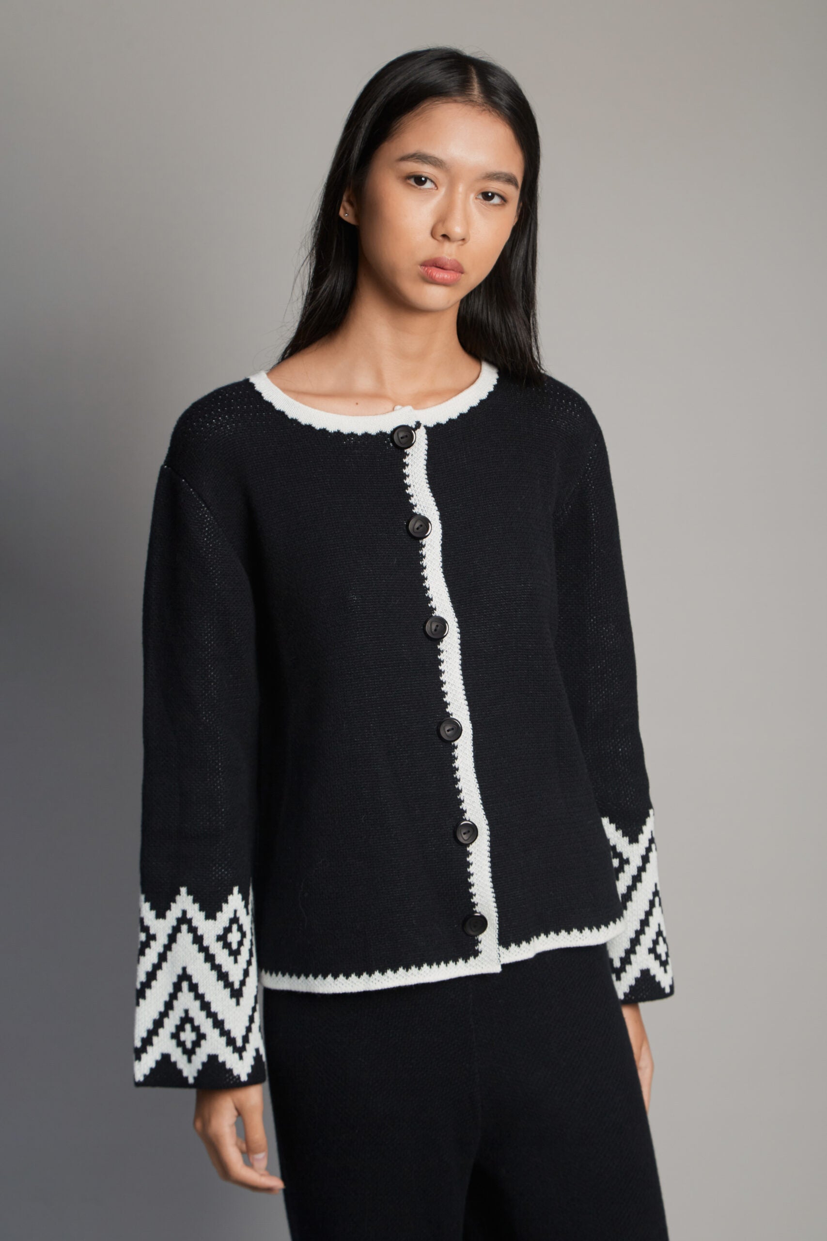Sierra black cardigan by MUNA