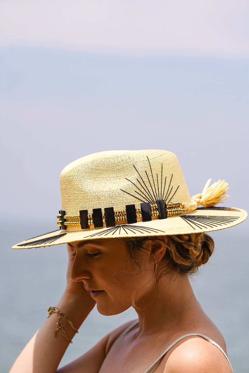 Black Agave Palm Hat | Handmade Beach Hat by Corazon Playero